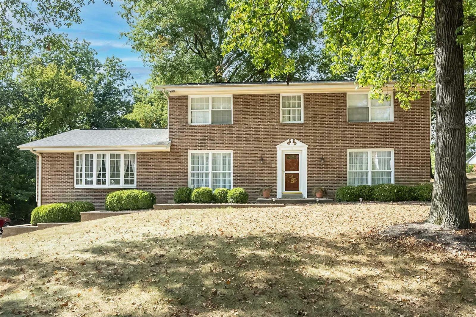 Property Photo:  7 Woods Hill Drive  MO 63017 