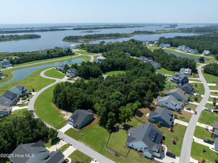 Property Photo: 802 Sweetgrass Street NC 28445