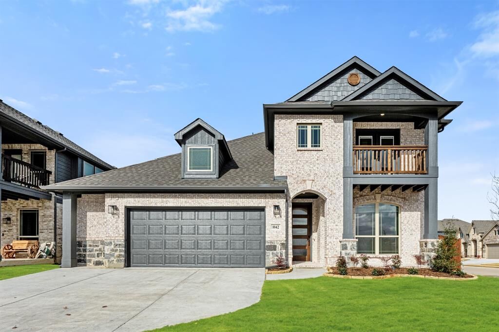 Property Photo:  1042 Fleetwood Drive  TX 76247 