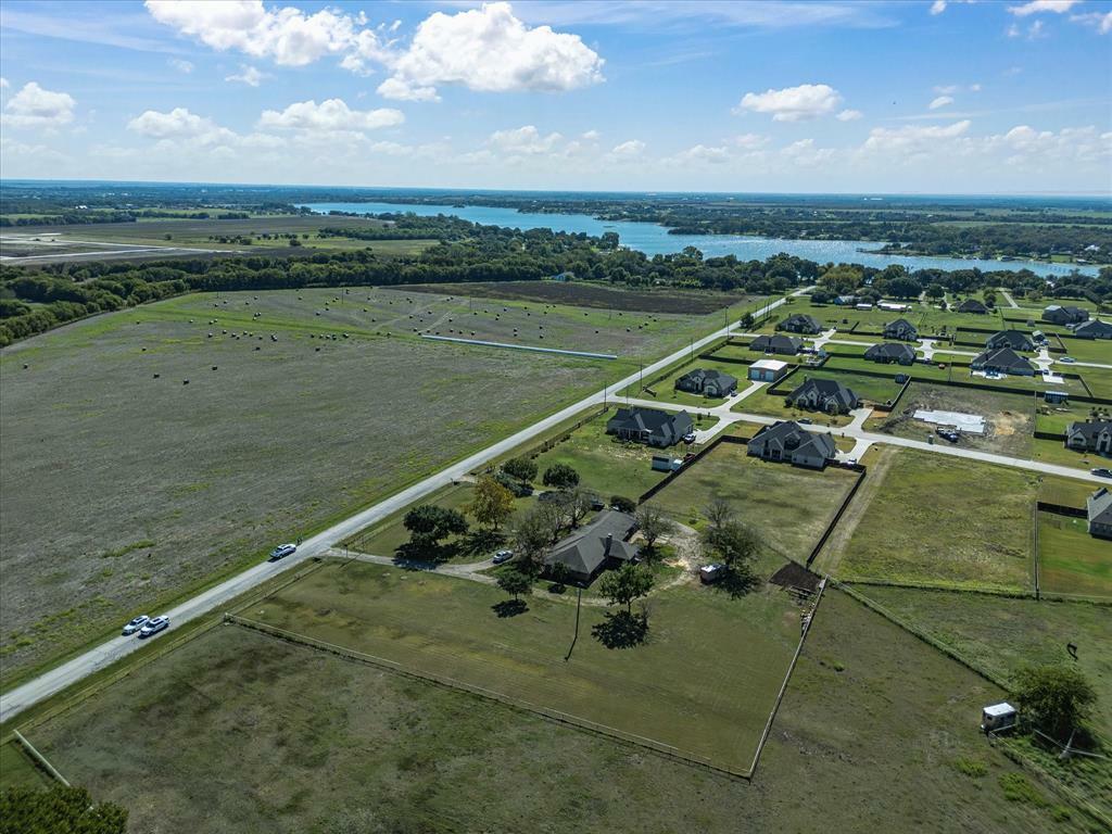 Property Photo:  2590 Old Italy Road  TX 75165 