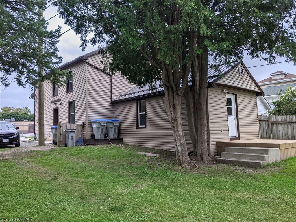 Property Photo:  50 Goderich Street E  ON N0K 1W0 