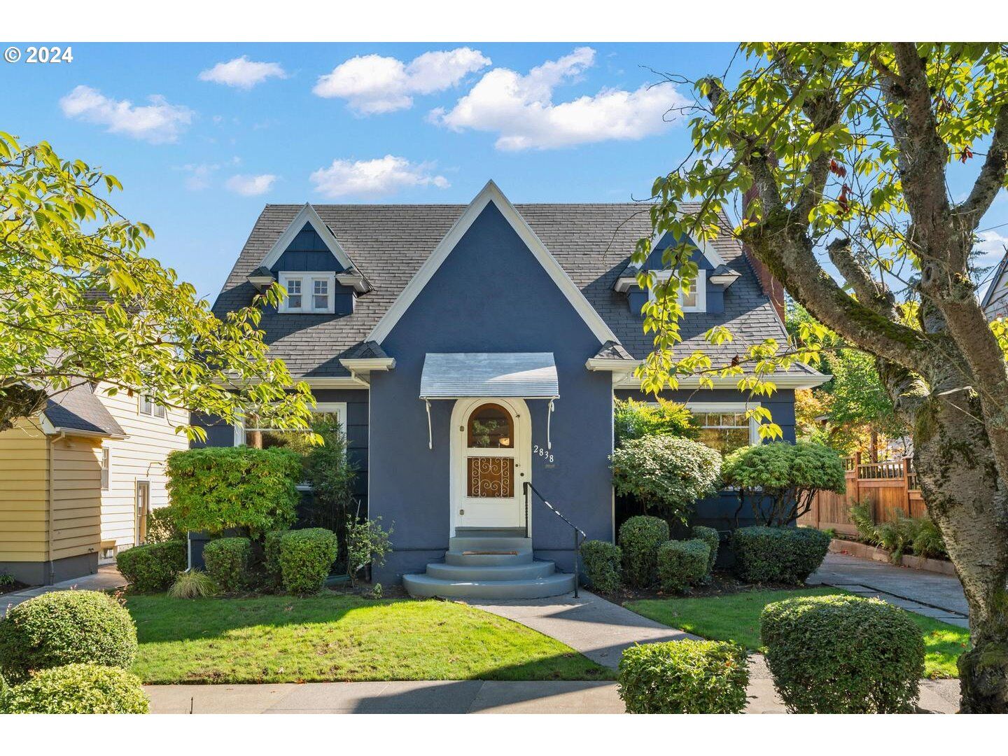 Property Photo:  2838 NE 31st Ave  OR 97212 