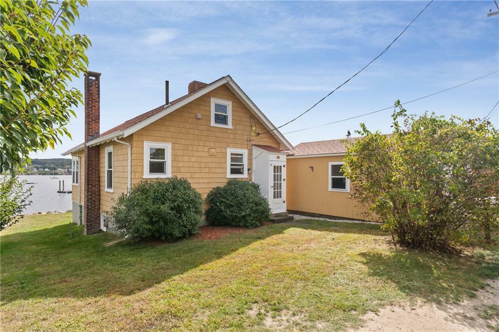 Property Photo:  19 Narragansett Road  RI 02871 