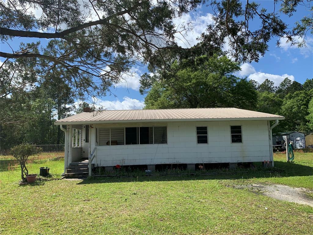 Property Photo:  85877 Harts Road  FL 32097 