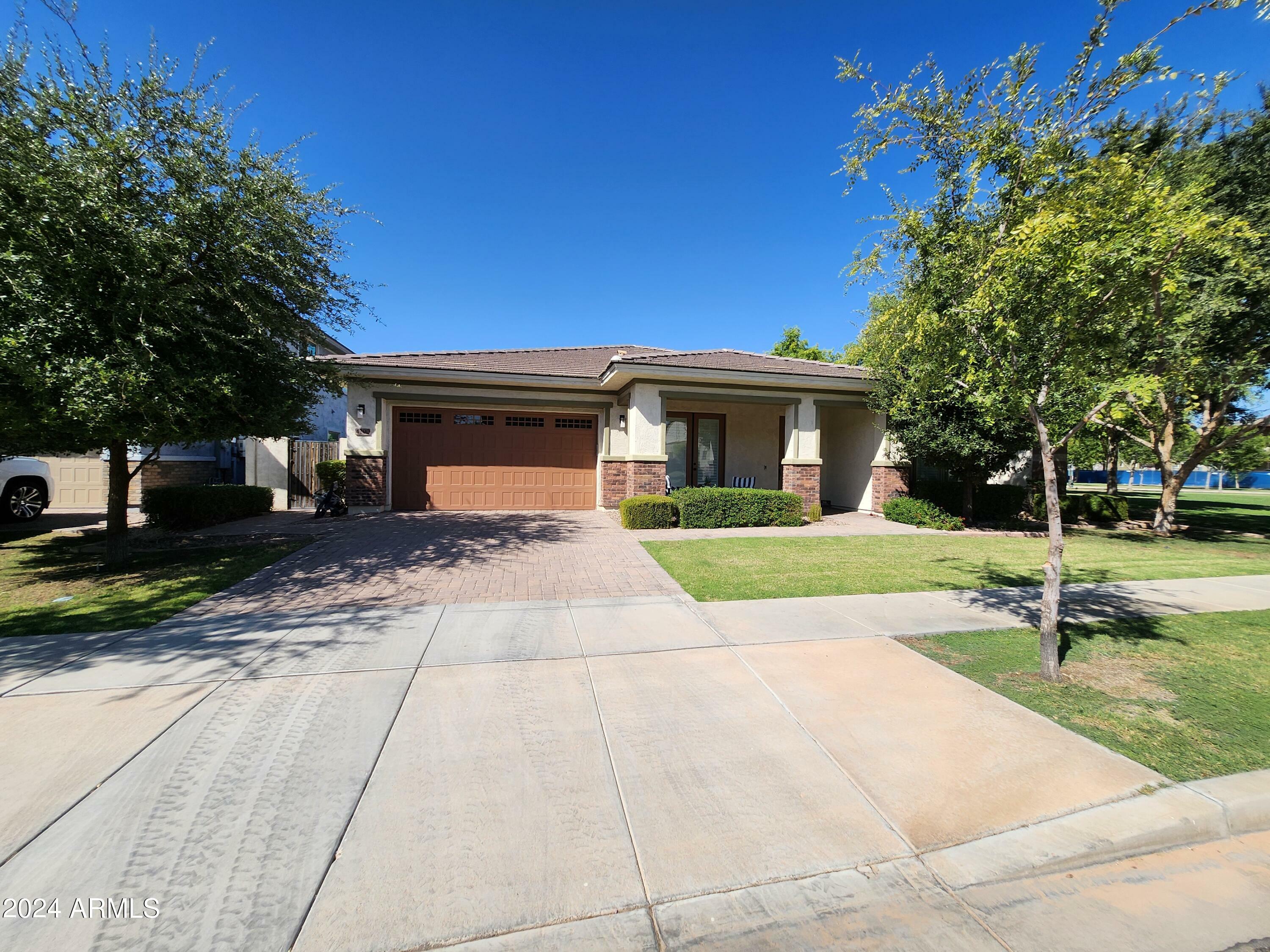 Property Photo:  4290 E Sierra Madre Avenue  AZ 85296 