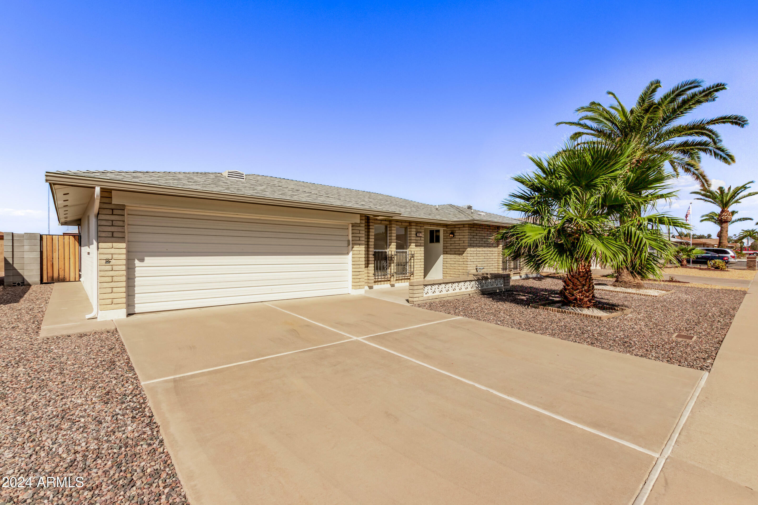 Property Photo:  4548 E Emerald Circle  AZ 85206 