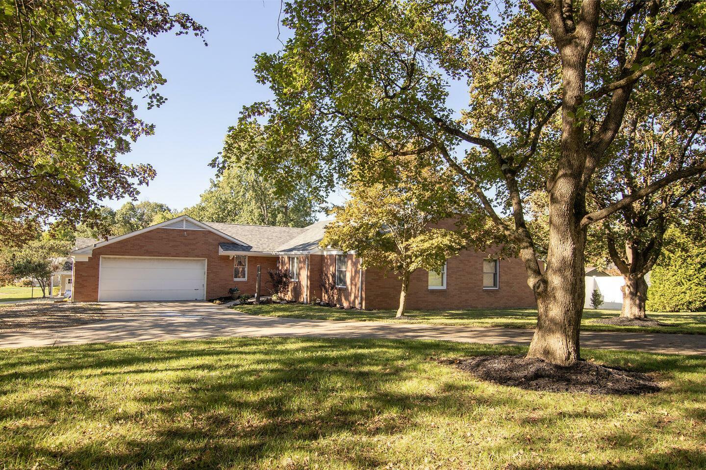 Property Photo:  370 Baldwin Drive  OH 43130 