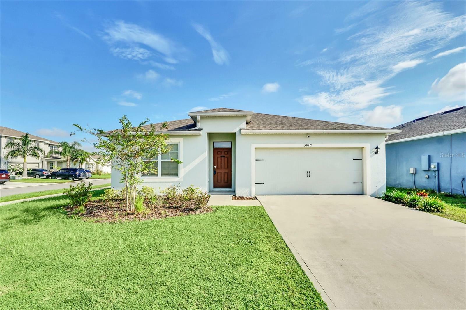 Property Photo:  5848 Arlington River Drive  FL 33811 