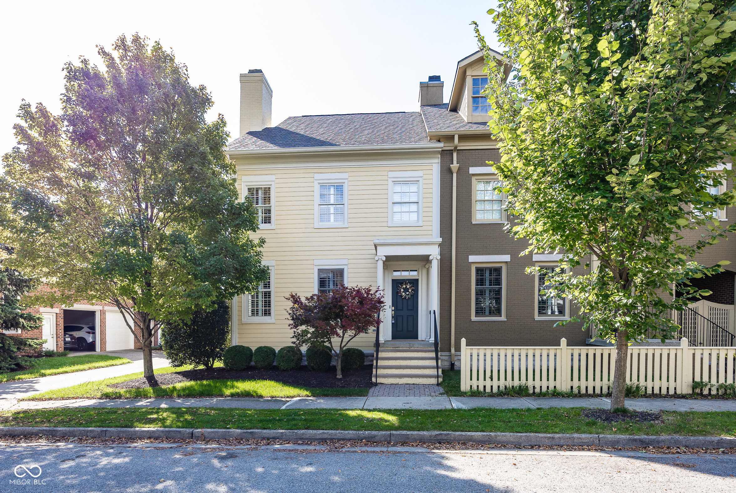 1949 Rhettsbury Street  Carmel IN 46032 photo