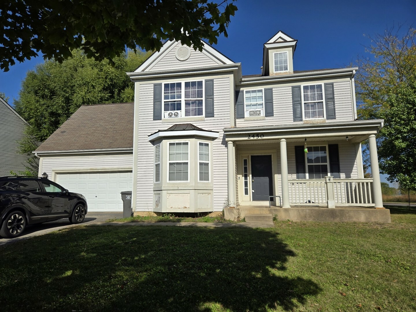 Property Photo: 2450 Geneva Lane IL 60538