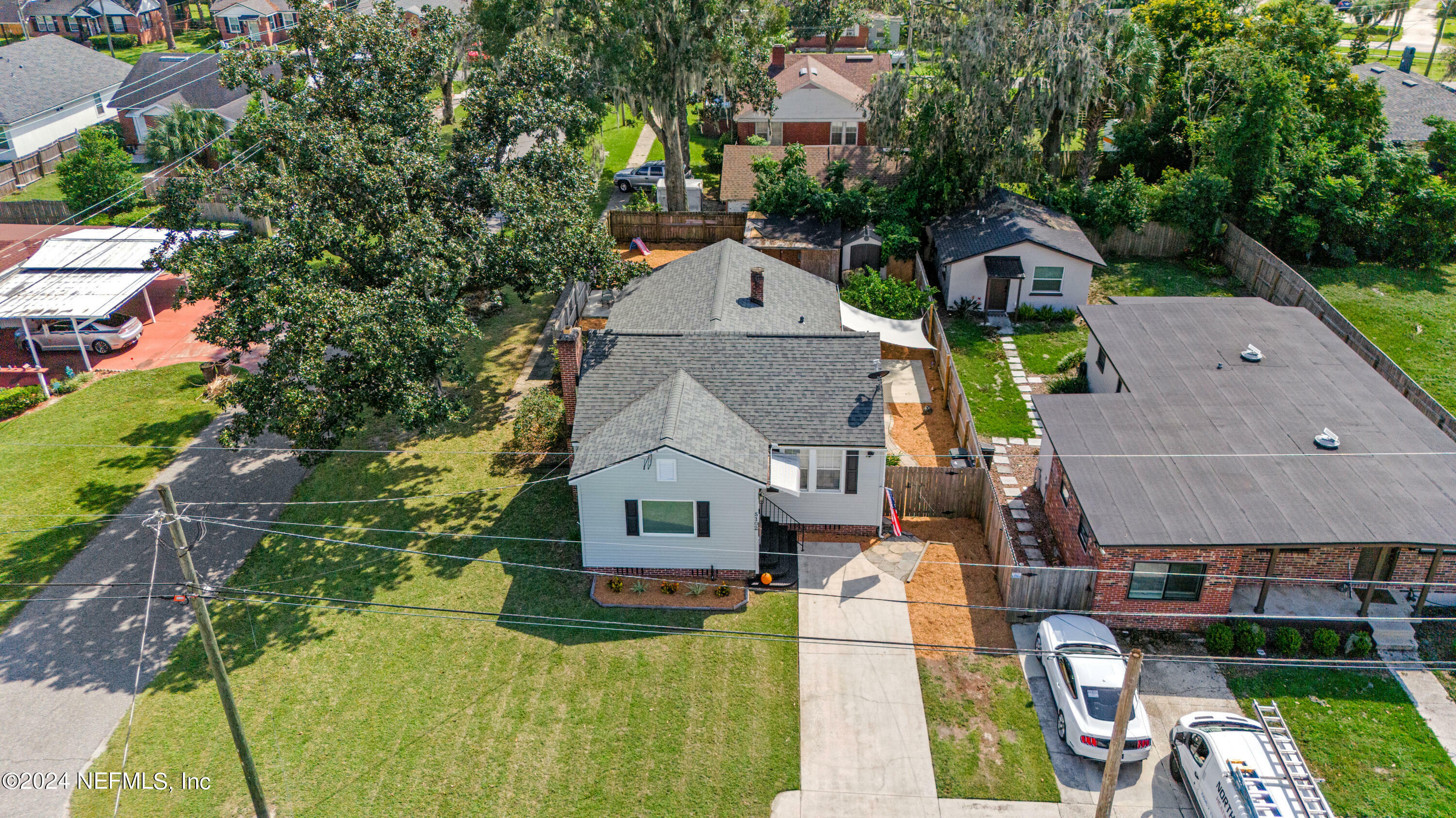 Property Photo:  5102 Birkenhead Road  FL 32210 