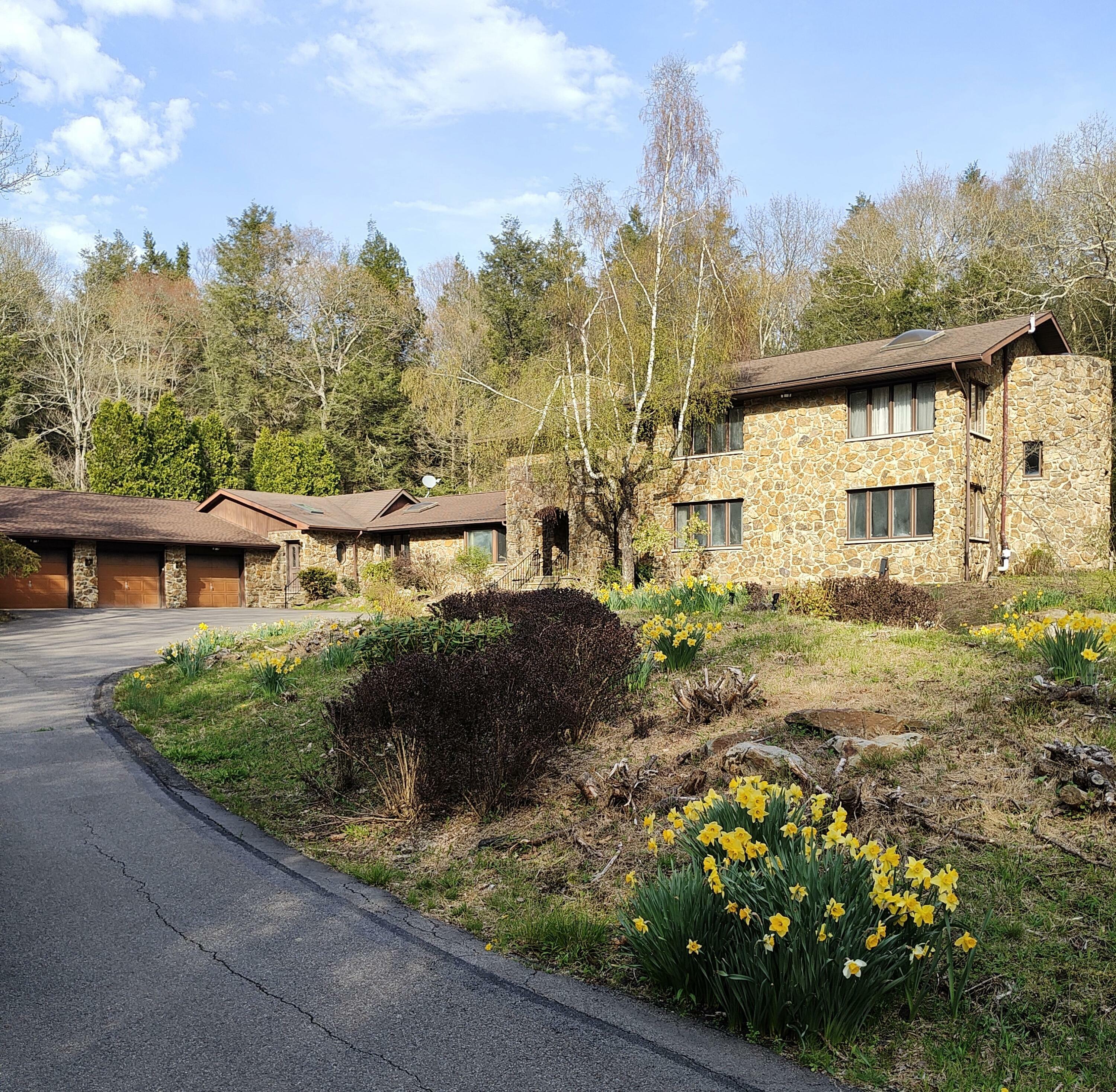 Property Photo: 6760 Bear Creek Boulevard PA 18702