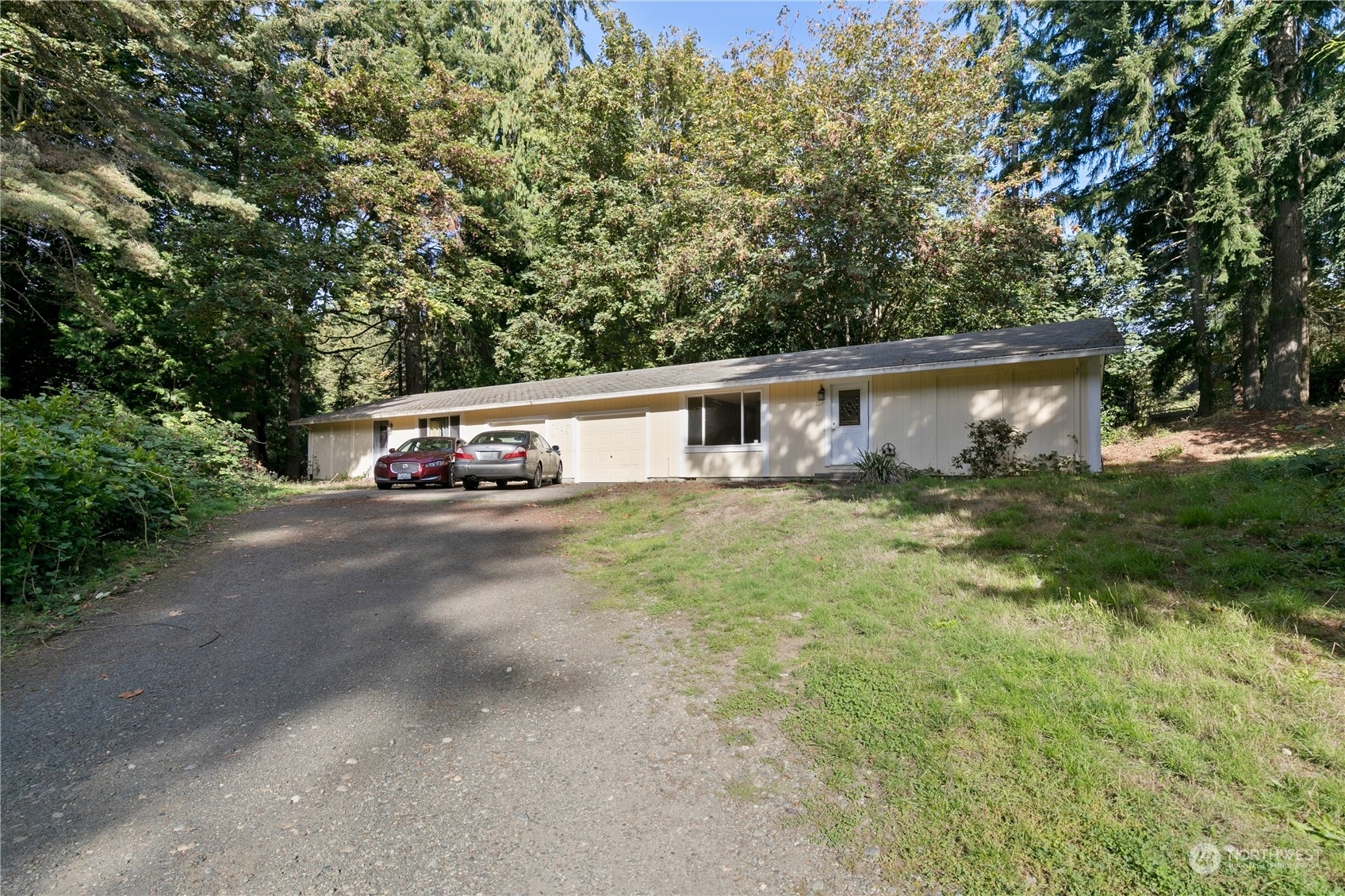 Property Photo:  4329 Ridgewood Lane NW  WA 98502 