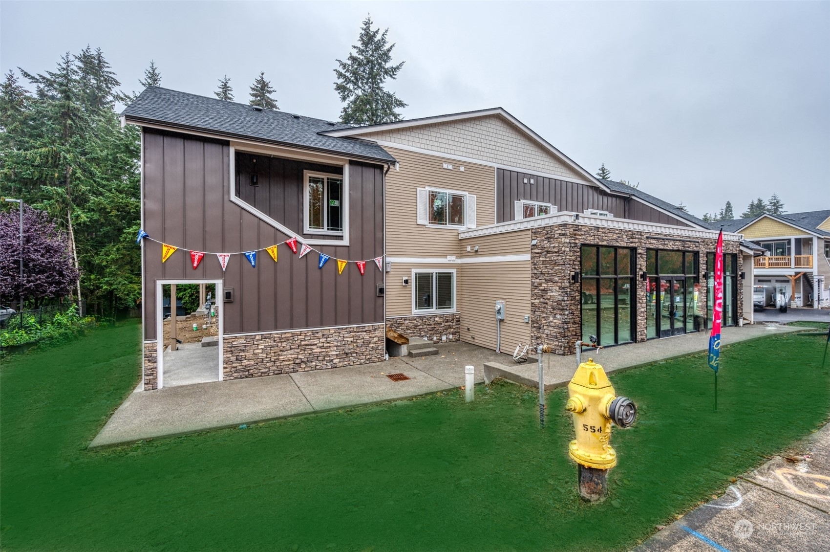 Property Photo:  4002 10th Street SE B-204  WA 98374 