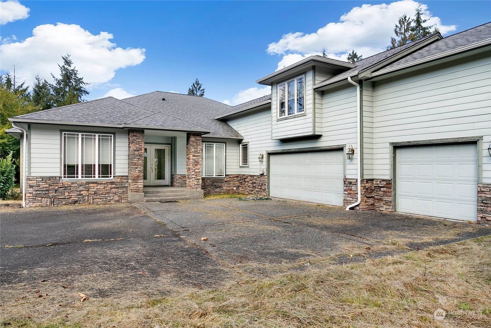 Property Photo:  6223  Ebbert Drive SE  WA 98367 