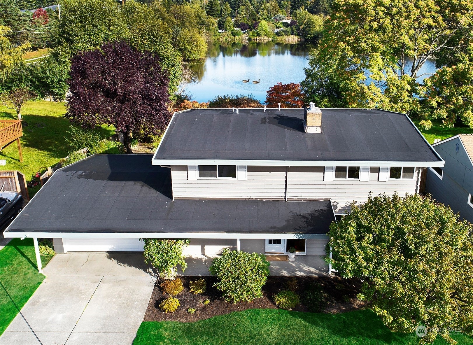 Property Photo:  2110 N 172nd Street  WA 98133 