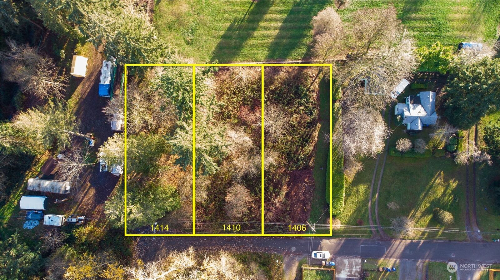 Property Photo:  1410  E 44th St  WA 98404 