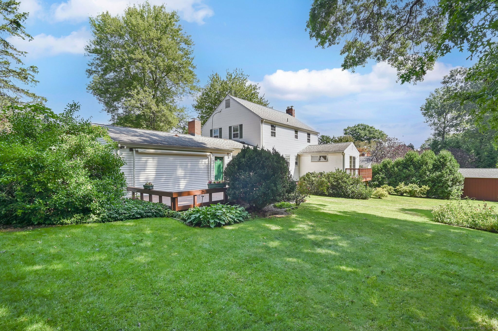 Property Photo:  60 Butternut Lane  CT 06037 