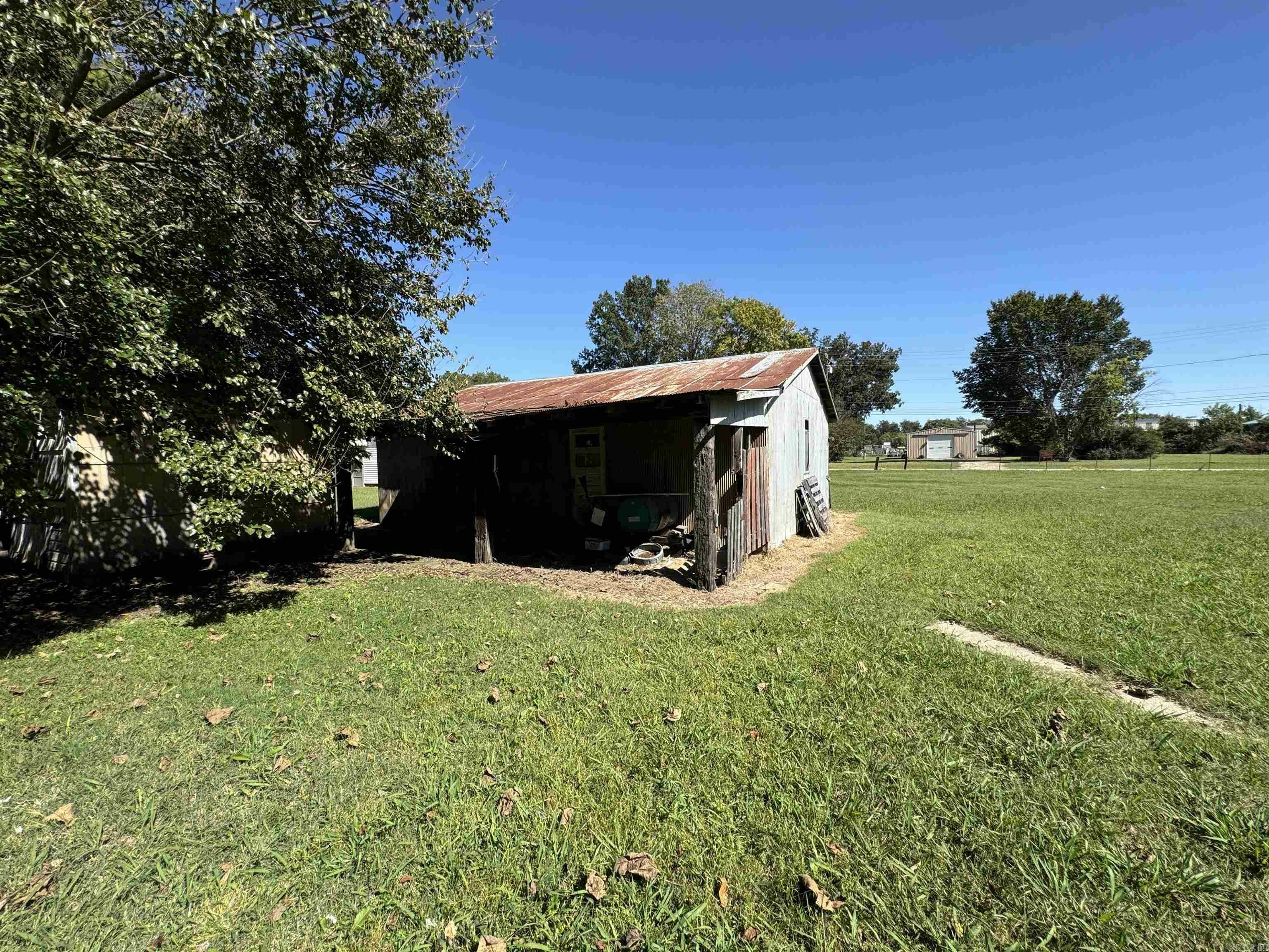 Property Photo: 717 S Terminal Avenue AR 72454