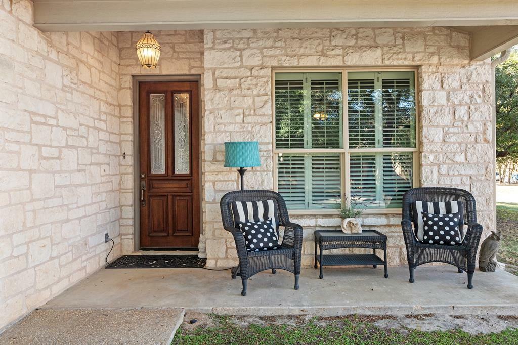 Property Photo:  480 Summit Circle  TX 78624 