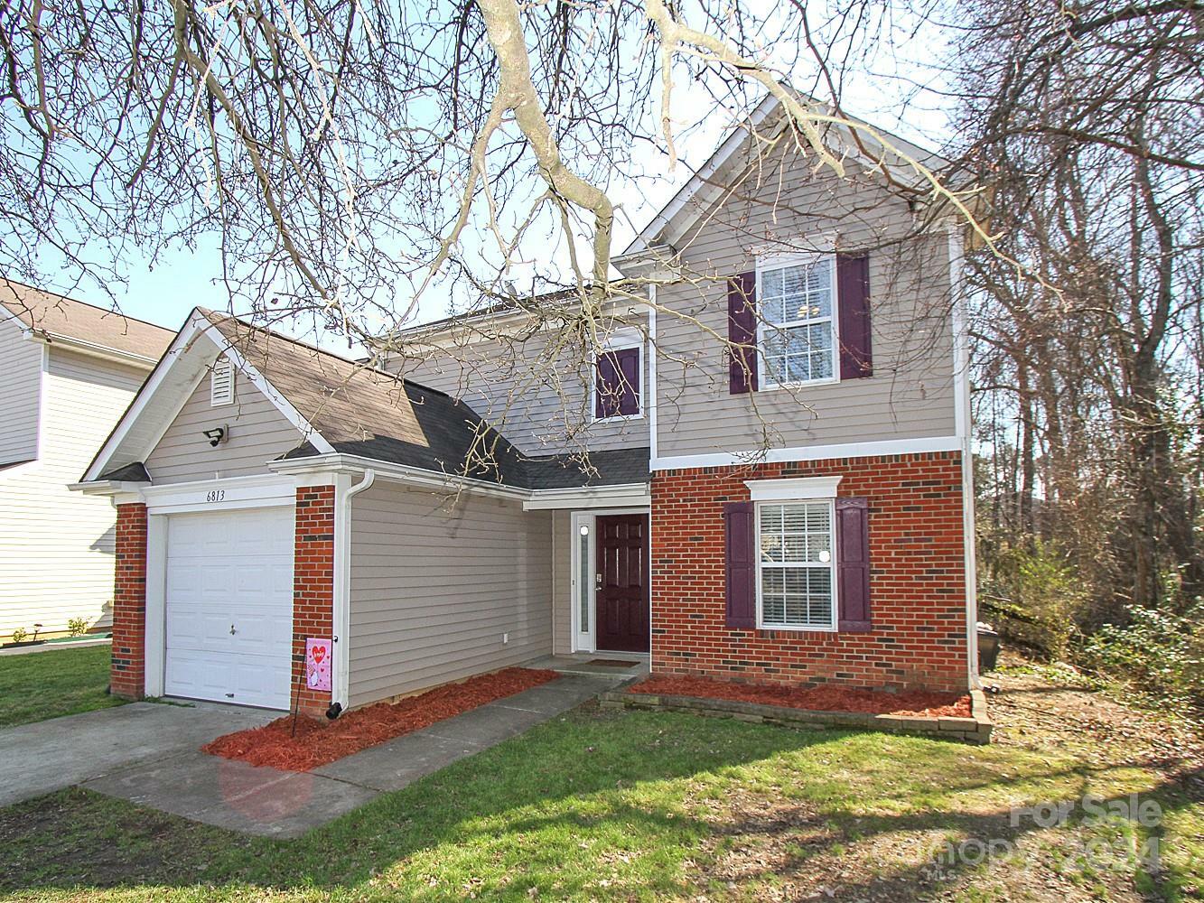 Property Photo:  6813 Wallace View Court  NC 28212 