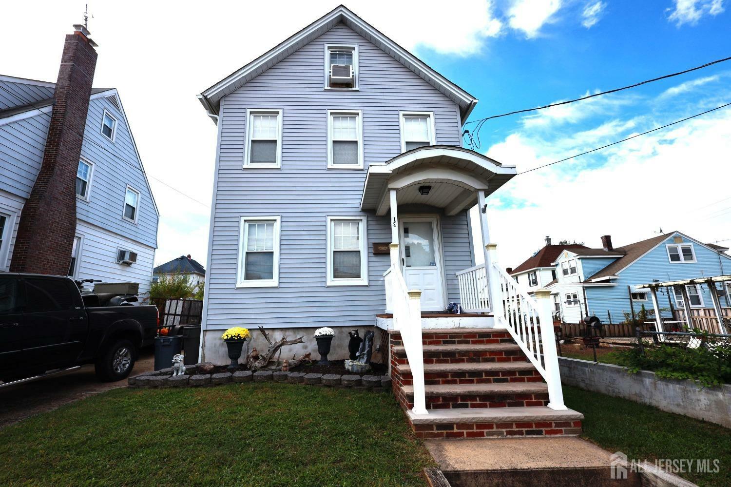 Property Photo:  12 Albert Street  NJ 08882 