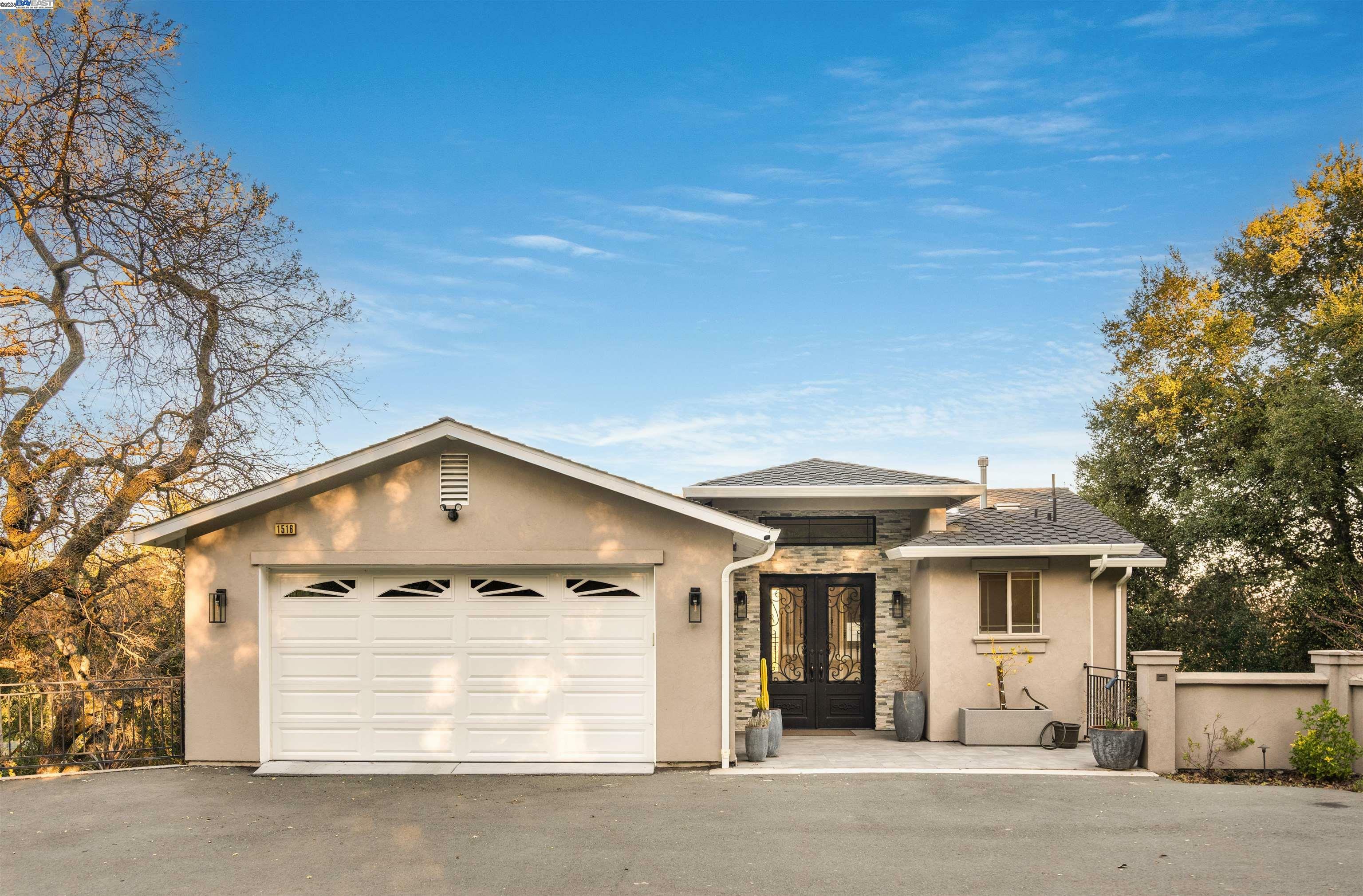 Property Photo:  1516 Pleasant Hill Road  CA 94549 