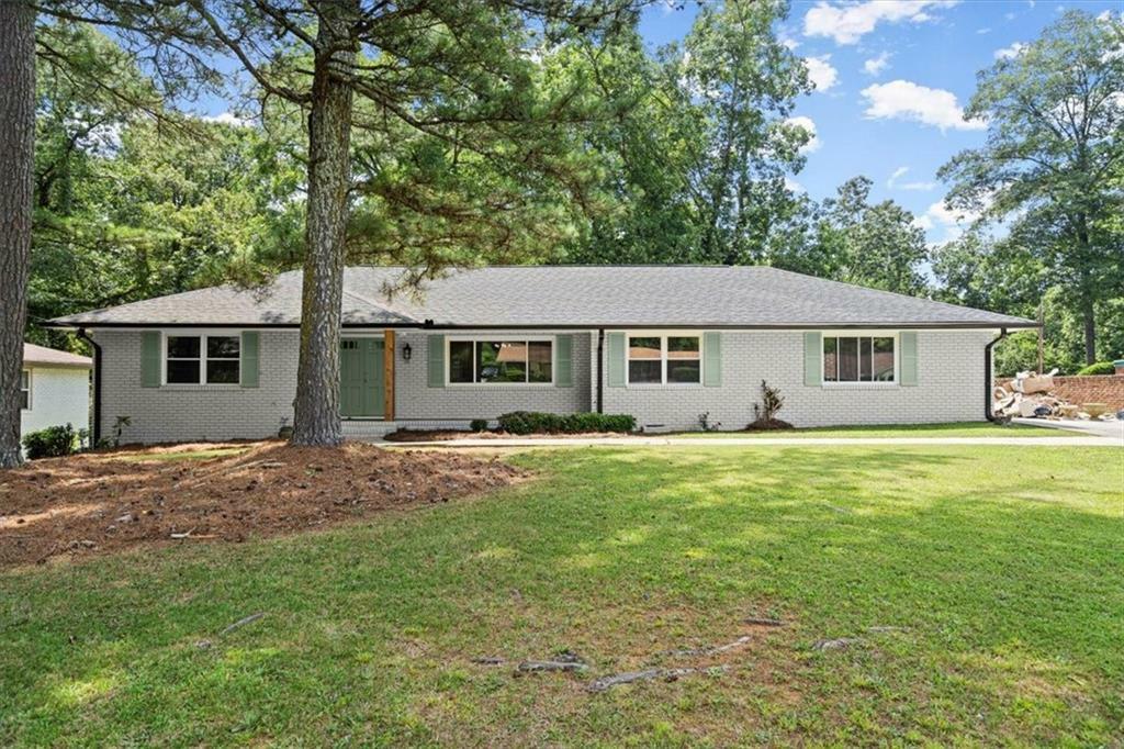 Property Photo:  1879 King George Lane SW  GA 30331 