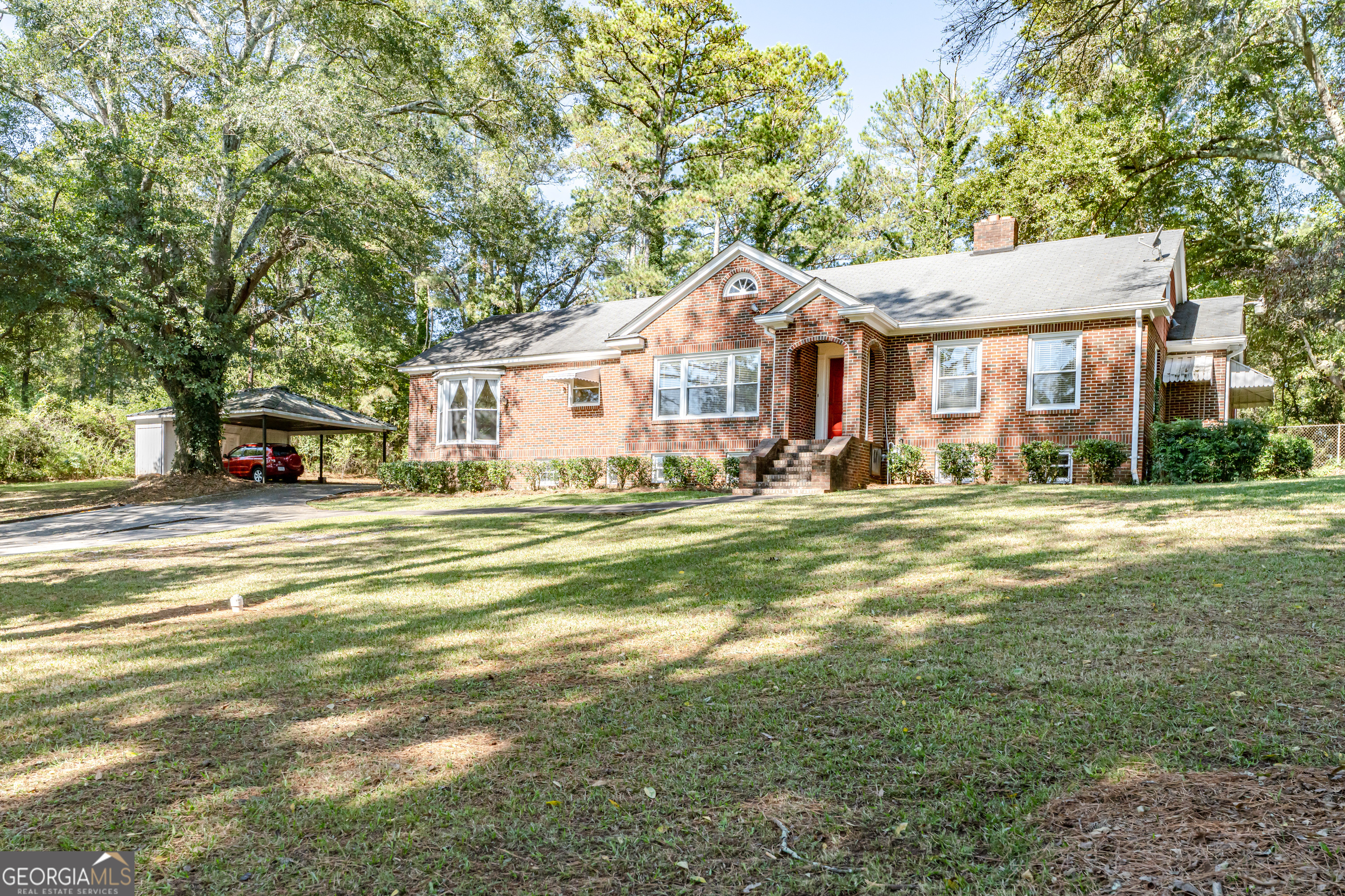 Property Photo:  2499 N Broad Street NE  GA 30161 