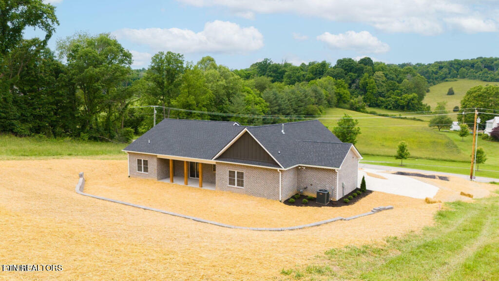 Property Photo:  138 Boones Station Rd  TN 37615 