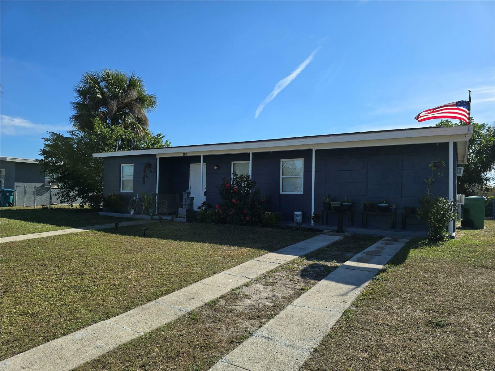 Property Photo:  21511 Mallory Avenue  FL 33952 