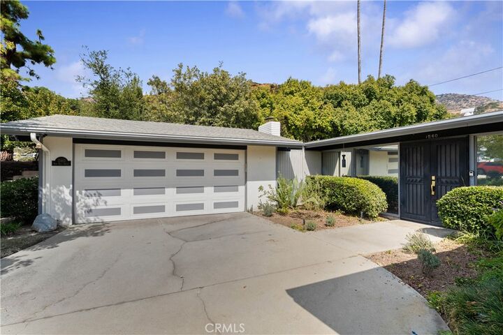 Property Photo: 1560 N Nobhill Drive CA 91702