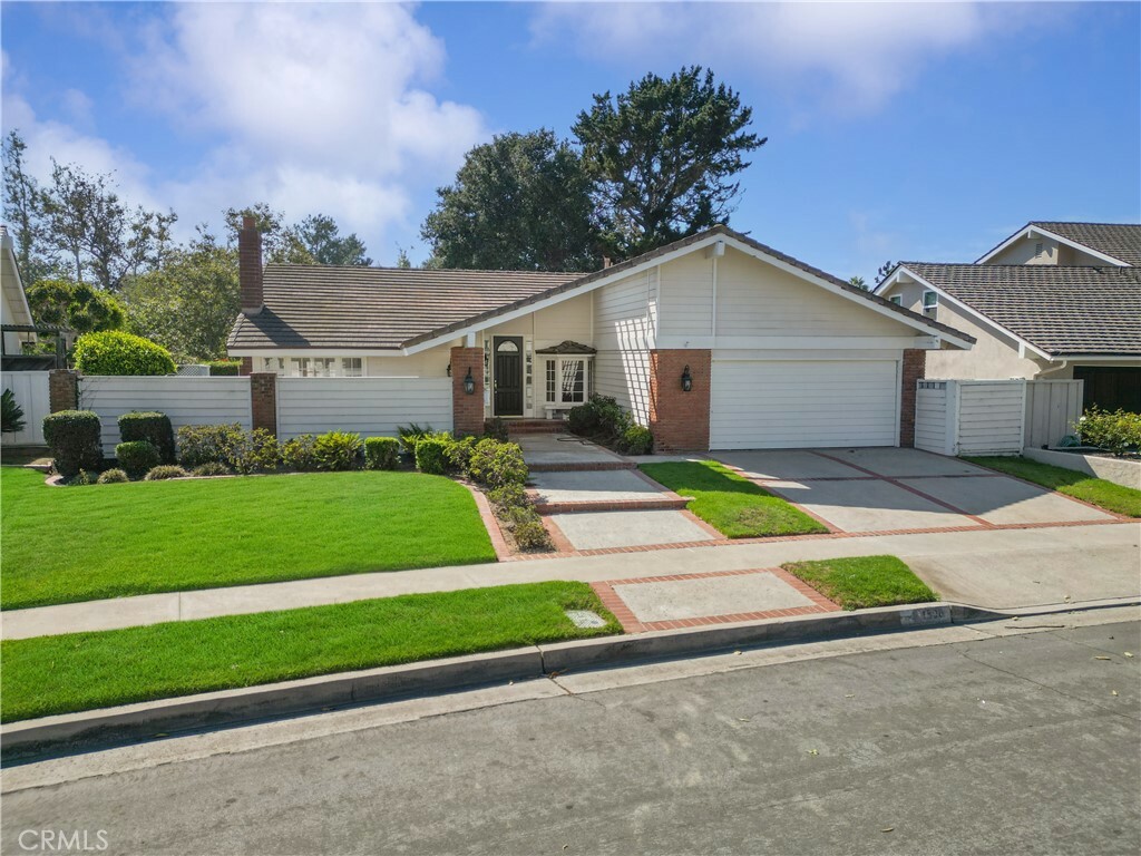 Property Photo:  1808 Newport Hills Drive E  CA 92660 