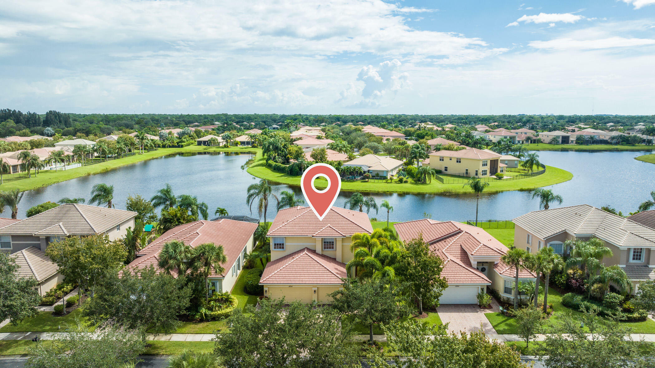 Property Photo:  1894 Grey Falcon Circle SW  FL 32962 