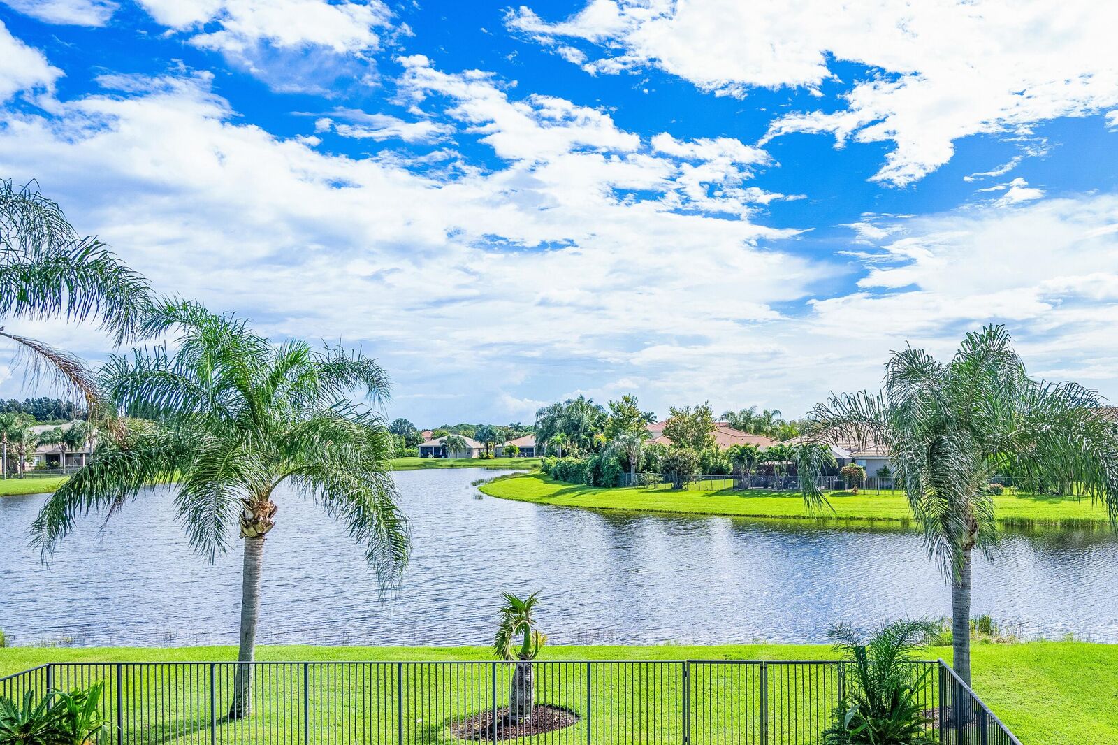 Property Photo:  1894 Grey Falcon Circle SW  FL 32962 