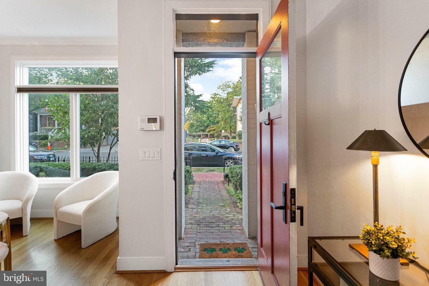 Property Photo:  #1321 D Street SE  DC 20003 