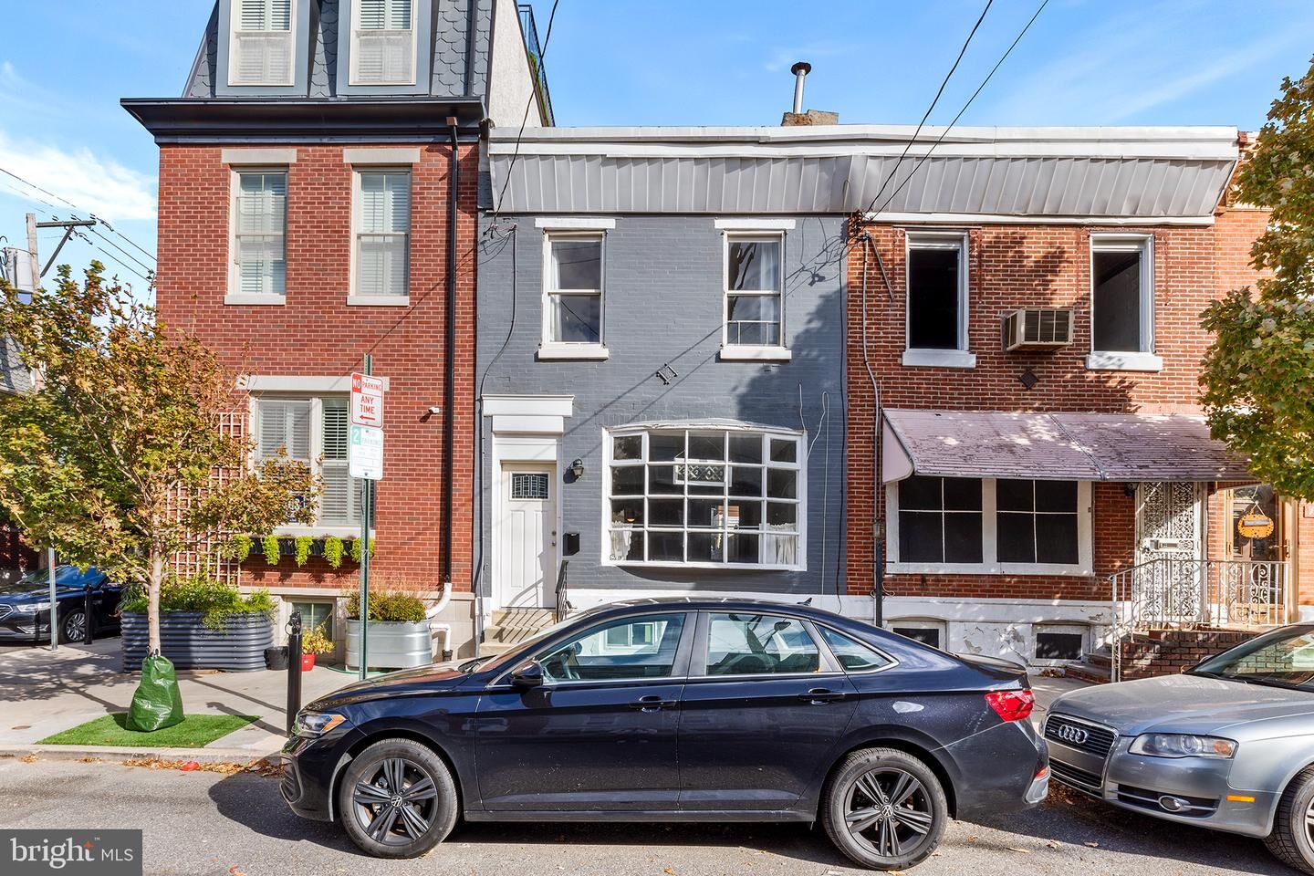 Property Photo:  2249 Catharine Street  PA 19146 