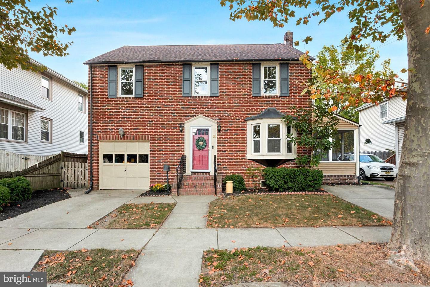 Property Photo:  25 E Wayne Terrace  NJ 08108 