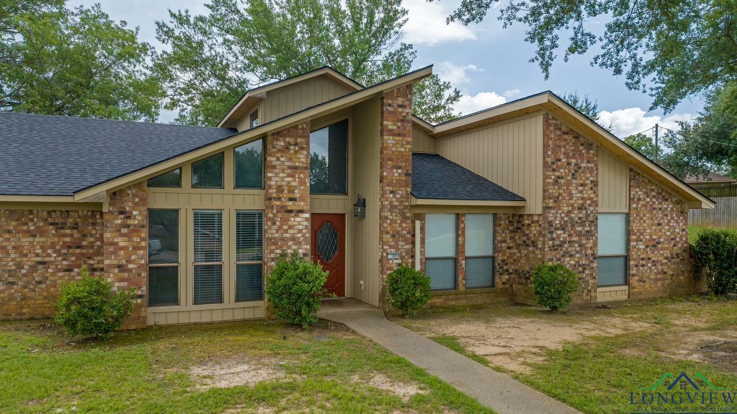 Property Photo:  100 Bretta Circle  TX 75605 