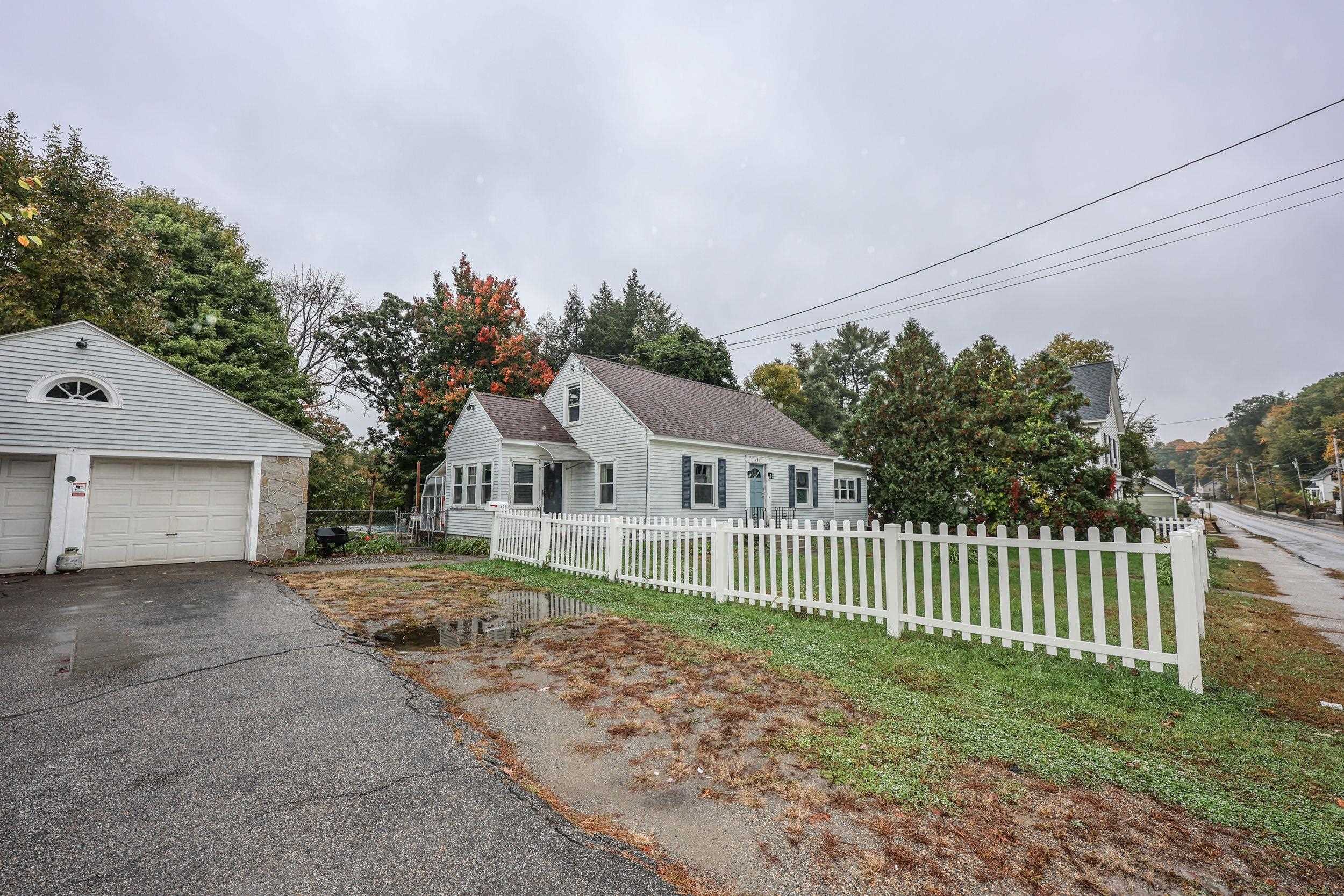 Property Photo:  491 Front Street  NH 03102 