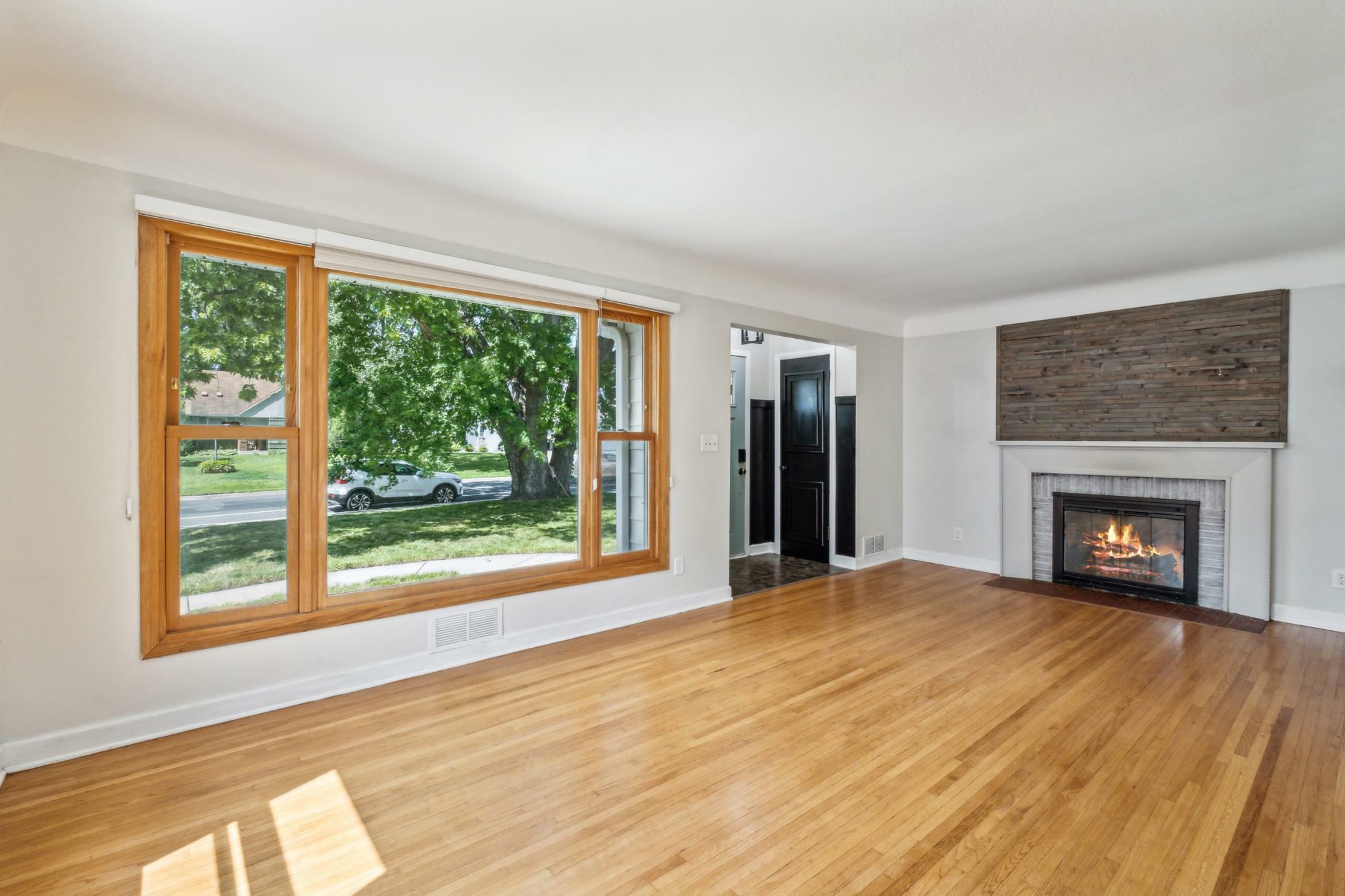 Property Photo:  5917 Wooddale Avenue  MN 55424 