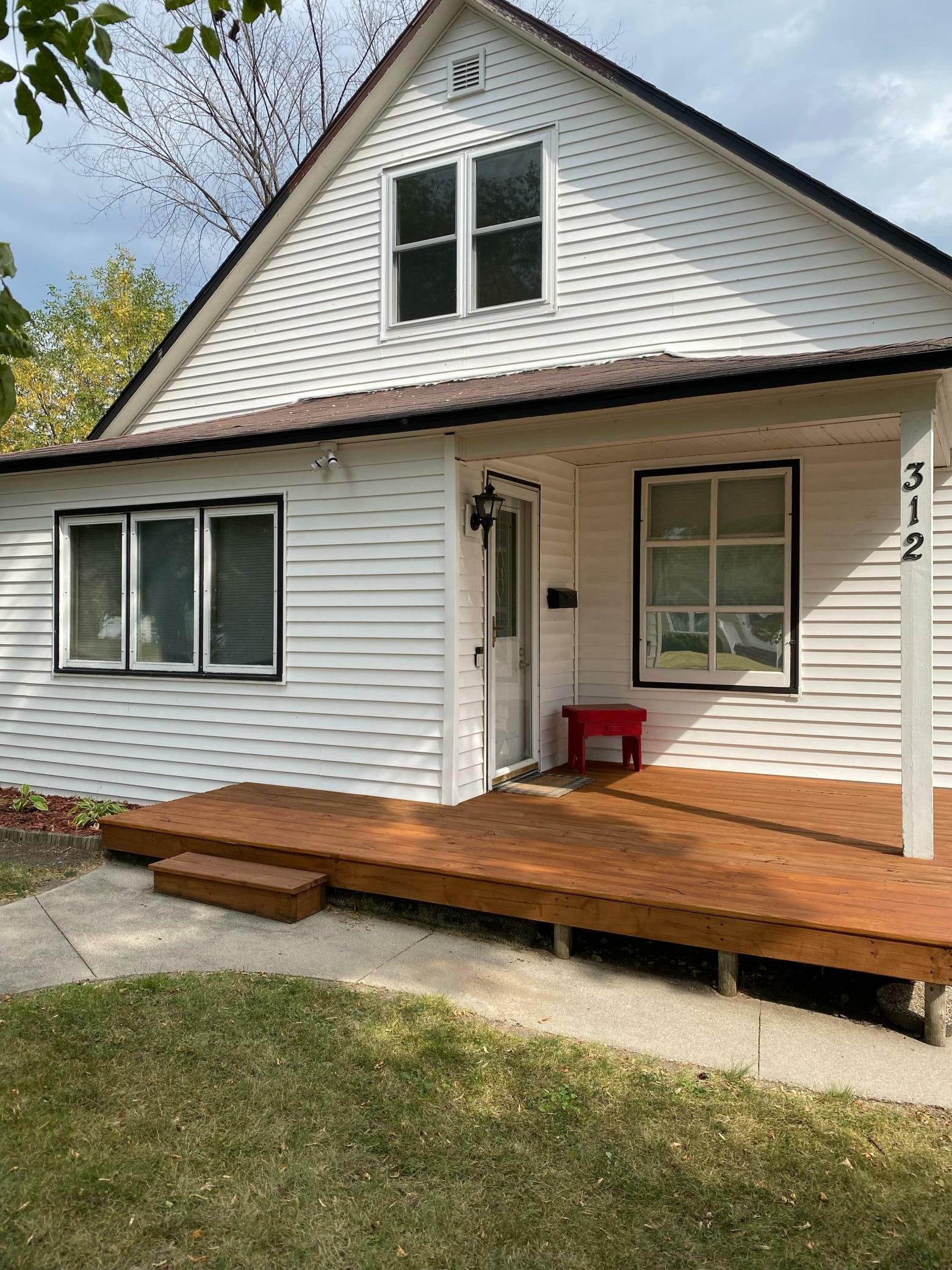 Property Photo:  312 N Brandt Avenue  MN 56542 