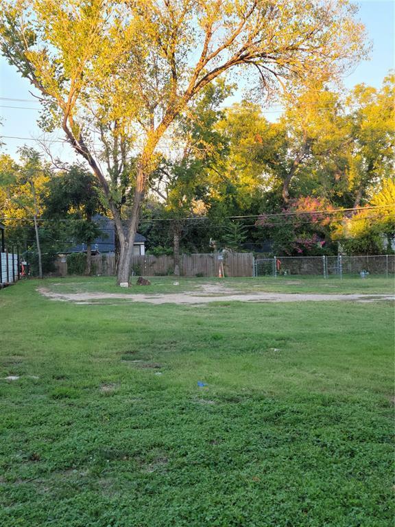 Property Photo:  1314 Lagonda Avenue  TX 76164 