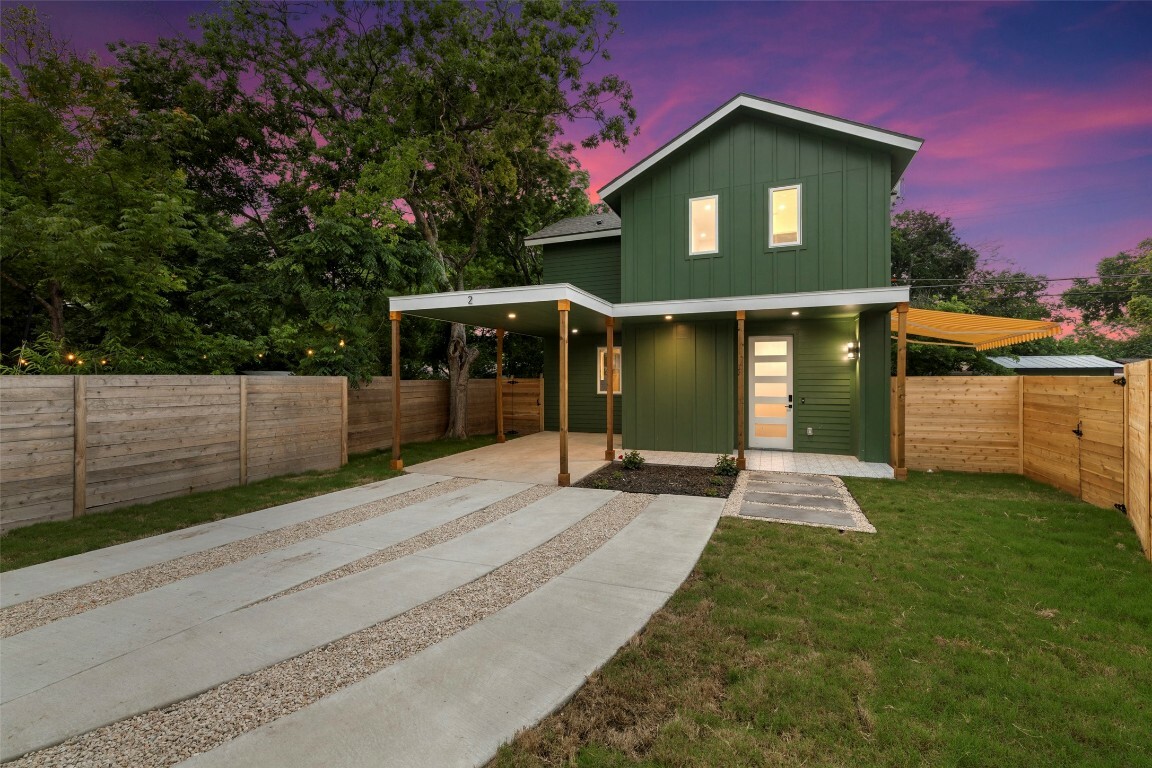 Property Photo: 7603 Creston Ln 2 TX 78752