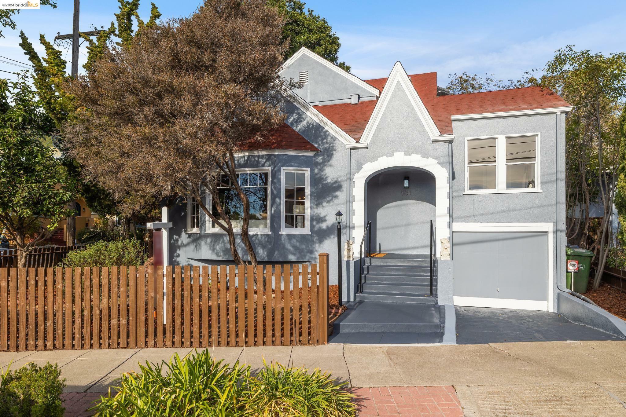 Property Photo:  831 Ensenada Ave  CA 94707 