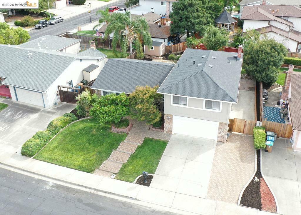 Property Photo:  2315 Robles Dr  CA 94509 