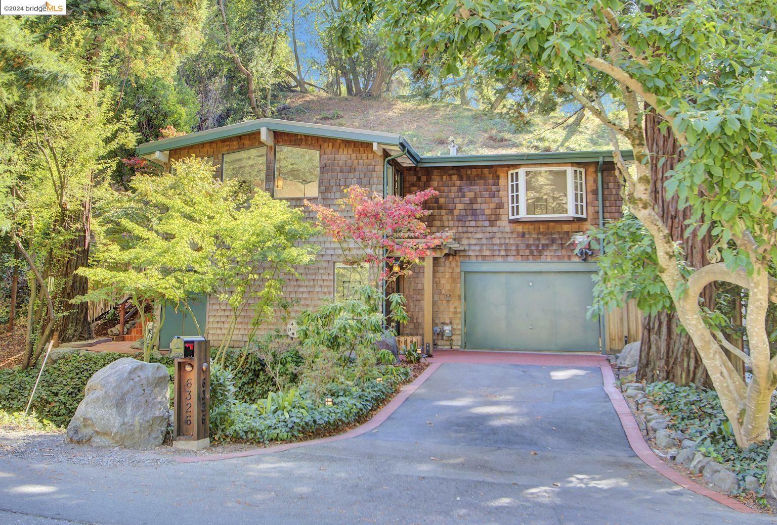 Property Photo:  6326 Thornhill Drive  CA 94611 