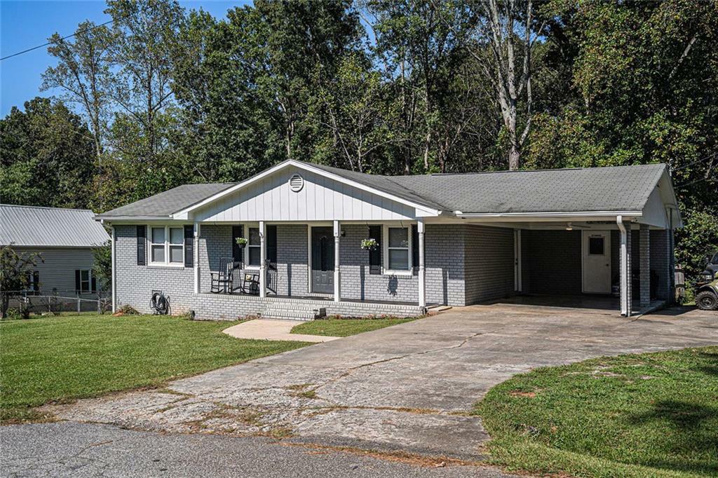 Property Photo:  158 Stegall Place  GA 30534 