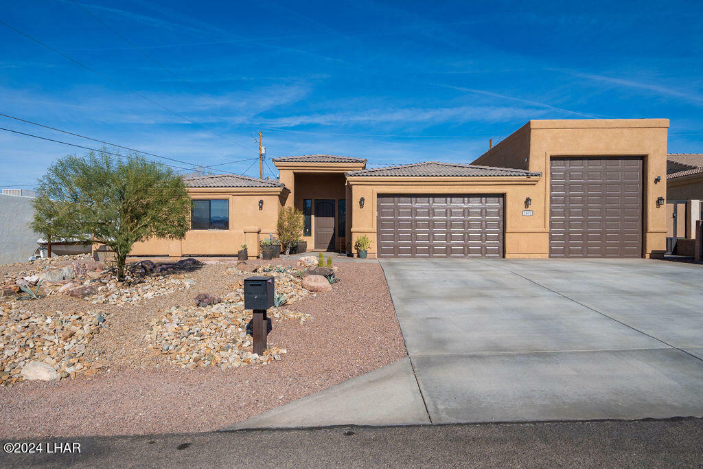 Property Photo:  2871 Corral Dr  AZ 86404 