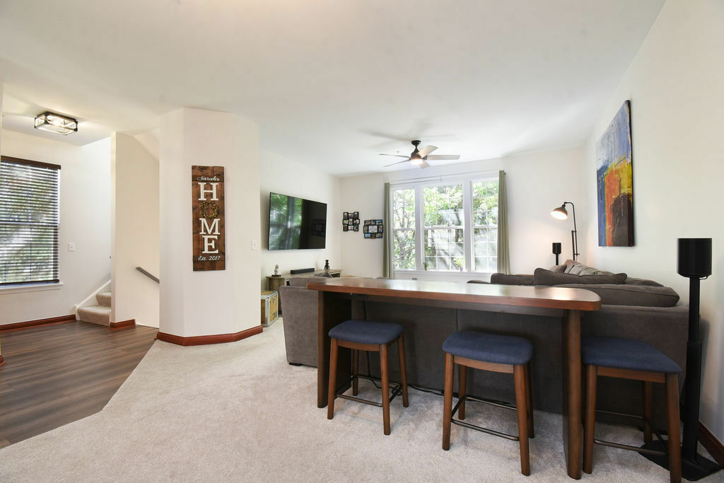 Property Photo:  2866 N Greenwood Avenue  IL 60004 